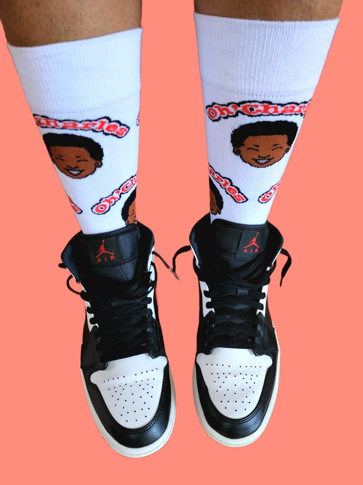 Oh' Charles Cotton Crew Socks in Black or White